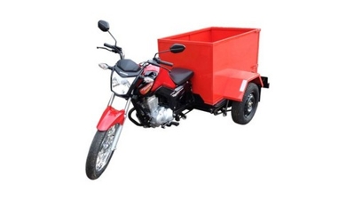 Moto triciclo caçamba