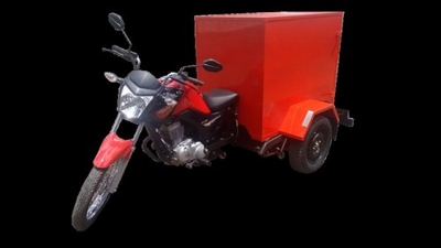 Moto triciclo carga bau